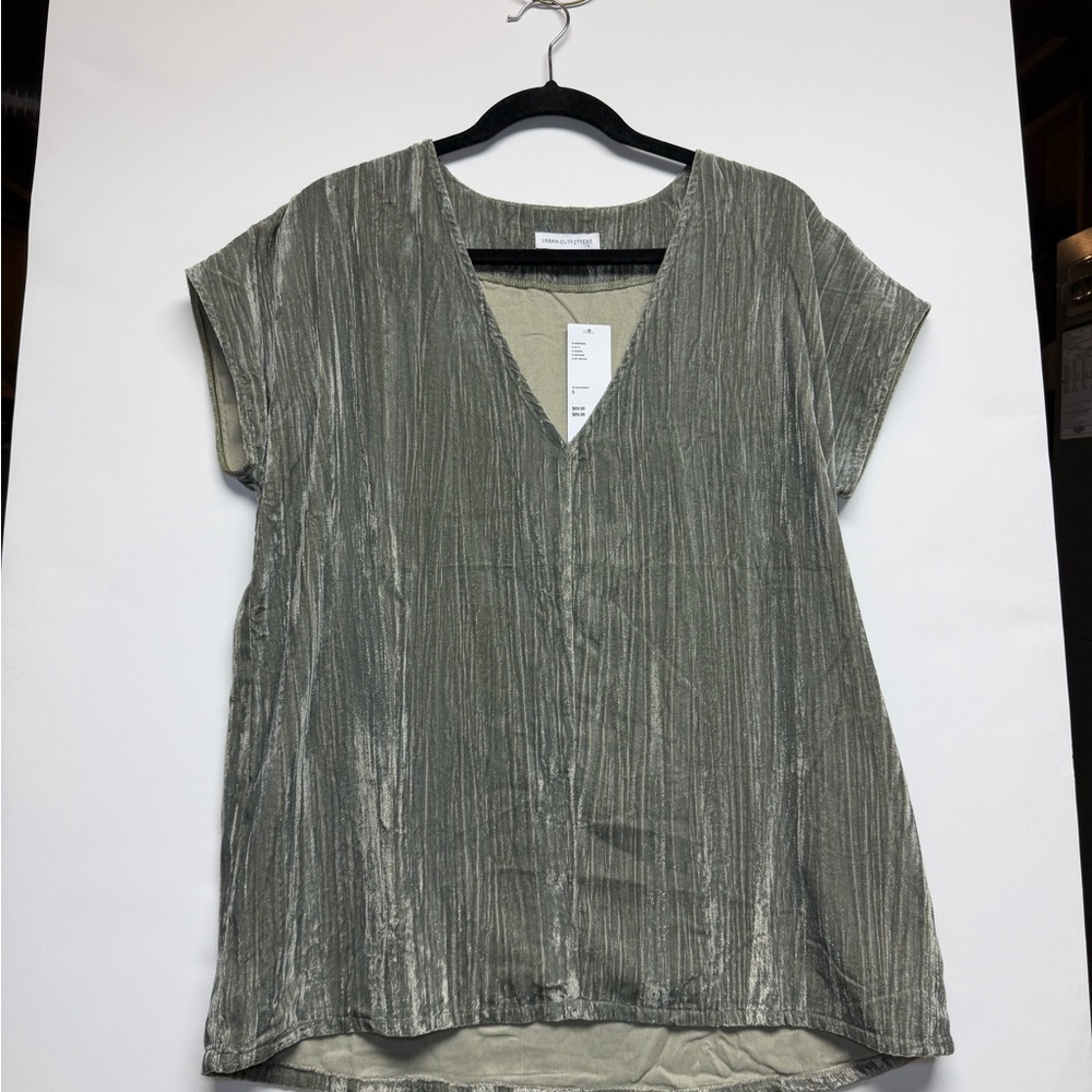 Urban Outfitters Sage Green Crushed Velvet Pleated V-Neck Blouse Top, S, NWT